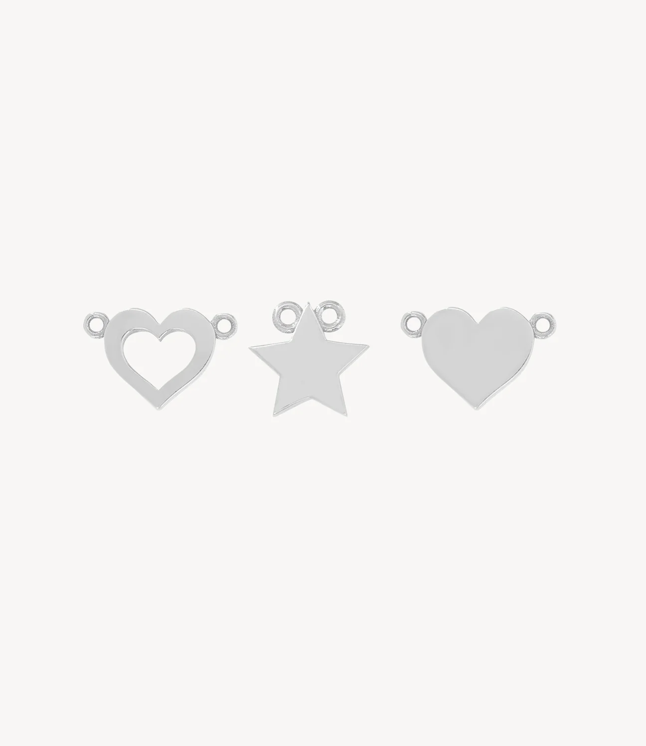 White Gold, Charm